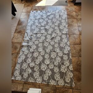 Gray Leaf Patterned Curtain